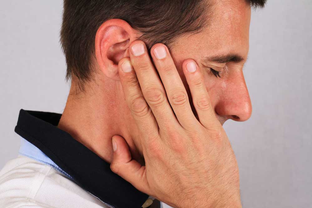 3 Ways to Stop Ringing in the Ears