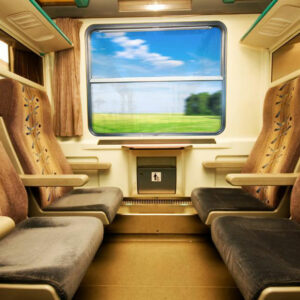 4 reasons to embark on a luxury train trip right away