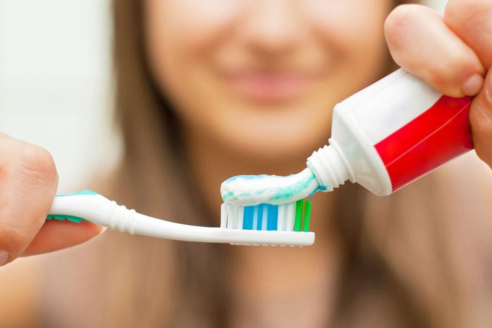 Choose the best toothpaste for your family with a toothpaste sample