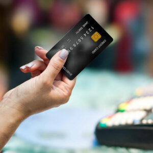 What are the benefits of getting a no annual fee reward credit card