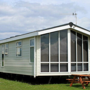 Top 4 benefits of moving into a mobile home