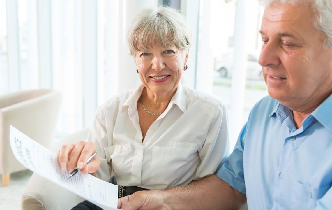 The pros and cons of life insurance for seniors