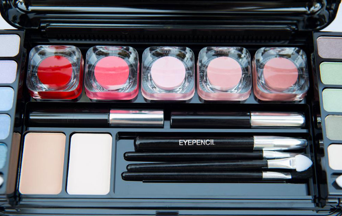 Things to consider before buying makeup products