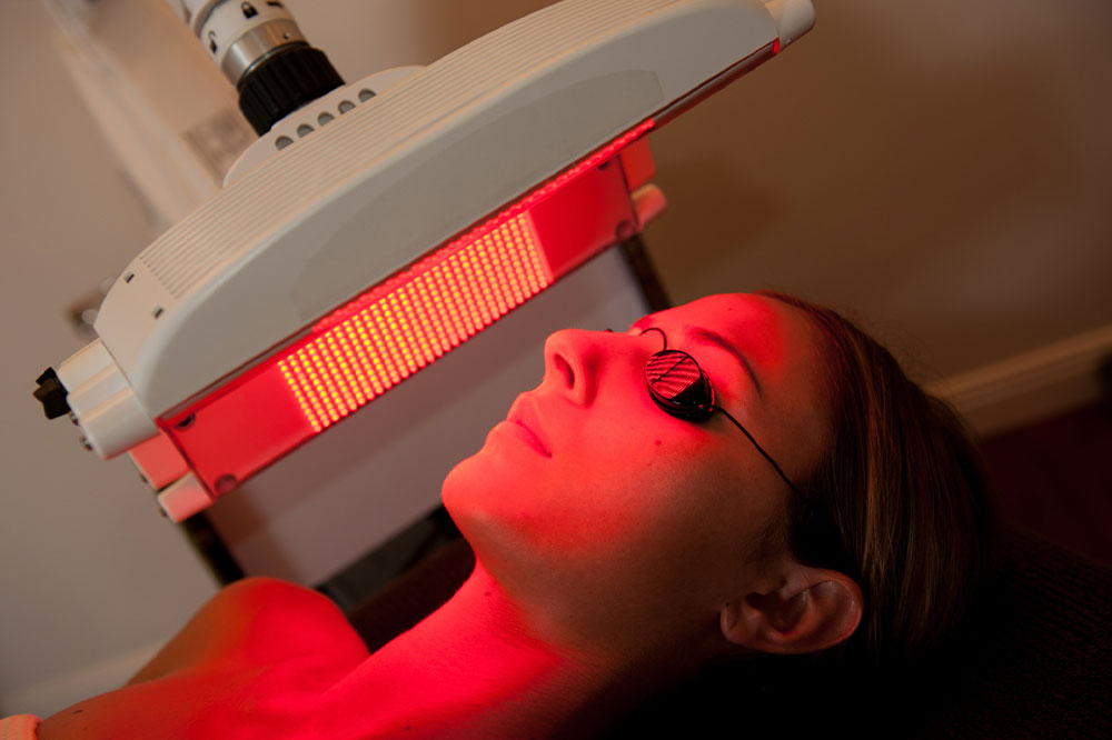 Red Light Therapy &#8211; Uses and Top Devices