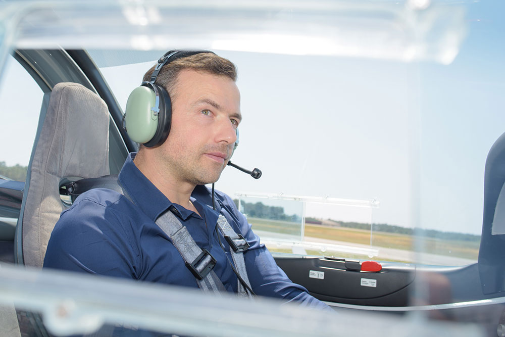 Types of Pilot Training Courses and Tips to Choose