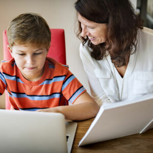 11 Tips to Choose the Right Homeschooling Program